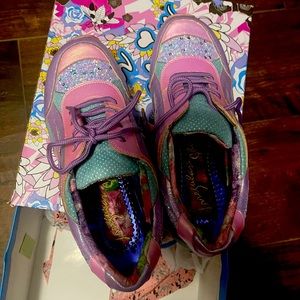 Irregular choice trainer size 39 USA 91/2